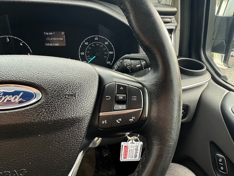 Ford 2.0 310 EcoBlue Titanium Minibus Double Cab 5dr Diesel Manual L2 Euro 6 (s/s) (130 ps)