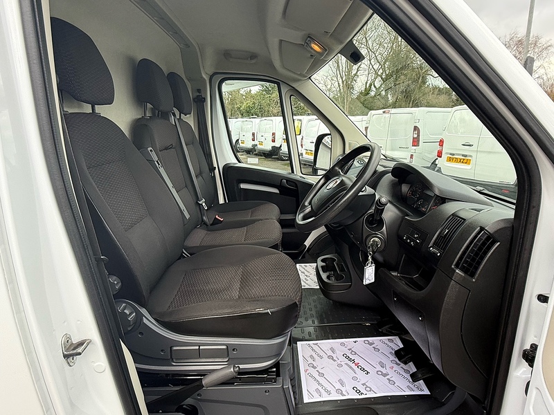 Fiat 2.2 MultijetIII 35 Business Pro Panel Van 5dr Diesel Manual L H2 Euro 6 (140 ps)