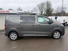Vauxhall Vivaro Turbo D 3100 Elite 
