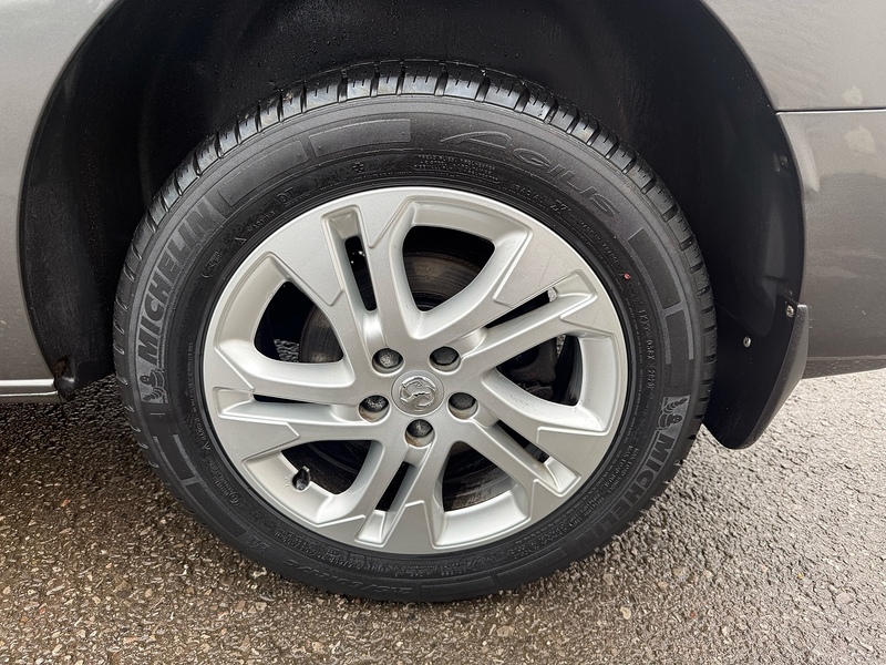 Vauxhall 2.0 Turbo D 3100 Elite Crew Van Double Cab 5dr Diesel Auto L1 H1 Euro 6 (s/s) (180 ps)