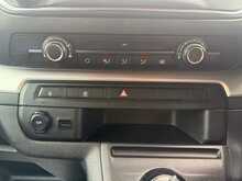 Vauxhall Vivaro Turbo D 3100 Elite 