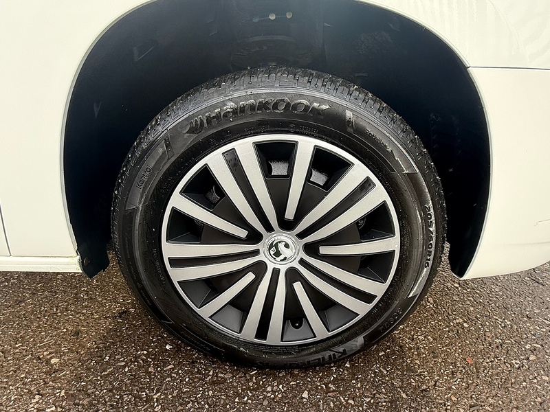 Vauxhall 1.5 Turbo D 2000 Sportive Panel Van 4dr Diesel Manual L1 H1 Euro 6 (s/s) (100 ps)