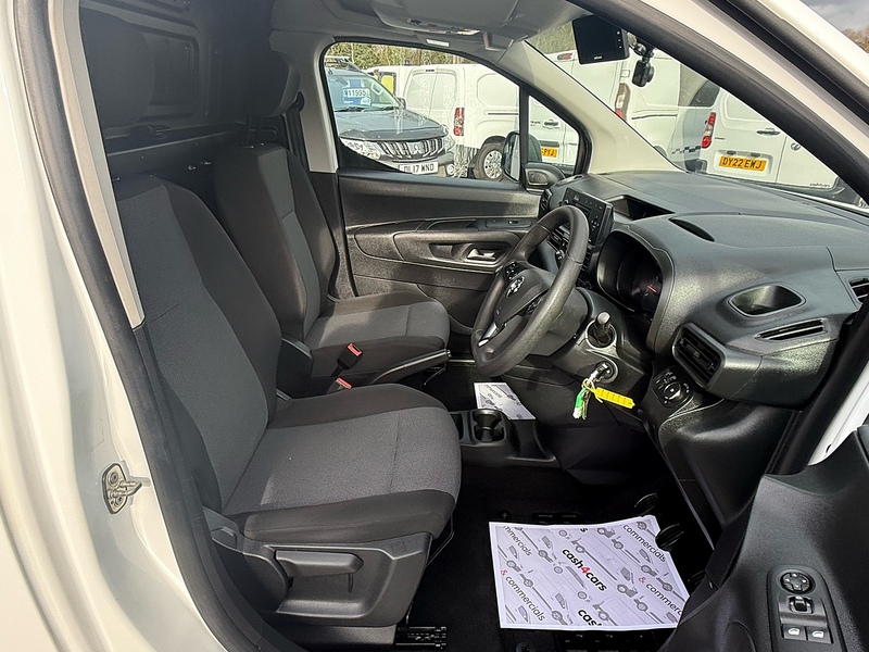 Vauxhall 1.5 Turbo D 2000 Sportive Panel Van 4dr Diesel Manual L1 H1 Euro 6 (s/s) (100 ps)