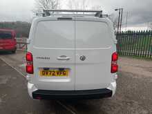 Vauxhall Vivaro Turbo D 2900 Sportive 