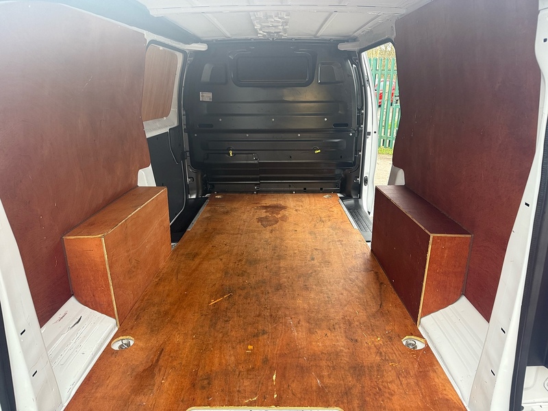 Vauxhall 1.5 Turbo D 2900 Sportive Panel Van 6dr Diesel Manual L2 H1 Euro 6 (s/s) (100 ps)