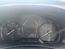 Vauxhall Vivaro Turbo D 2900 Sportive 