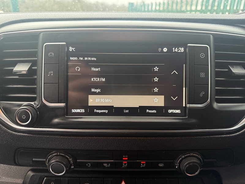 Vauxhall 1.5 Turbo D 2900 Sportive Panel Van 6dr Diesel Manual L2 H1 Euro 6 (s/s) (100 ps)