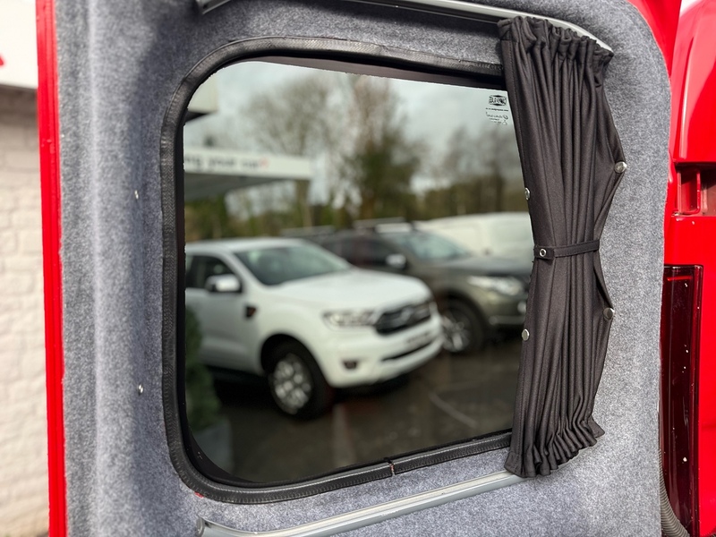 Renault 2.0 dCi ENERGY 28 Business+ motorhome 5dr Diesel Manual SWB Standard Roof Euro 6 (s/s) (120 ps)