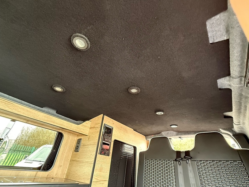 Renault 2.0 dCi ENERGY 28 Business+ motorhome 5dr Diesel Manual SWB Standard Roof Euro 6 (s/s) (120 ps)