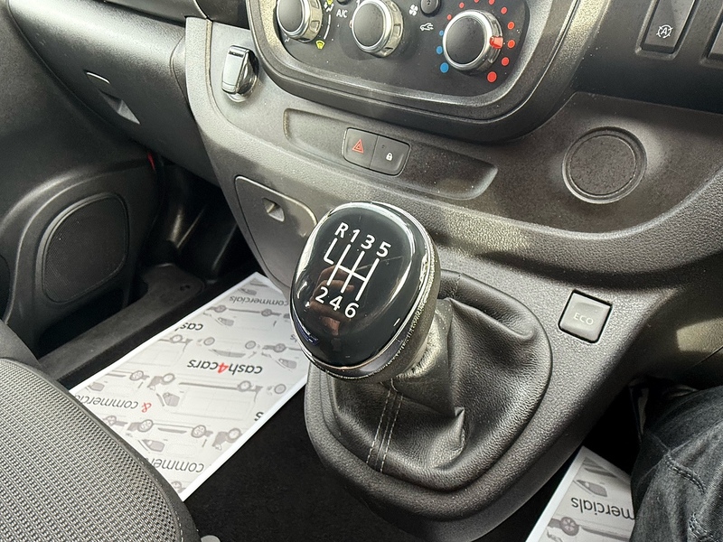 Renault 2.0 dCi ENERGY 28 Business+ motorhome 5dr Diesel Manual SWB Standard Roof Euro 6 (s/s) (120 ps)