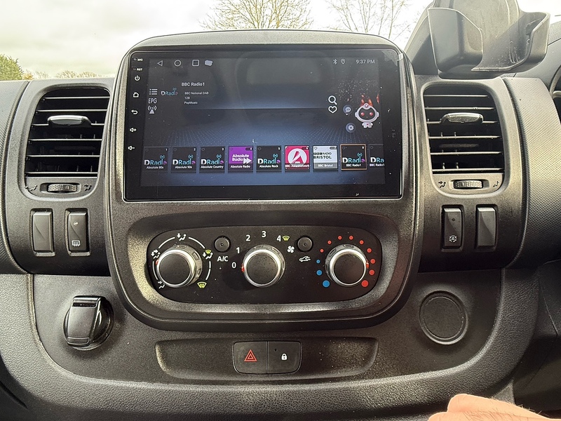 Renault 2.0 dCi ENERGY 28 Business+ motorhome 5dr Diesel Manual SWB Standard Roof Euro 6 (s/s) (120 ps)