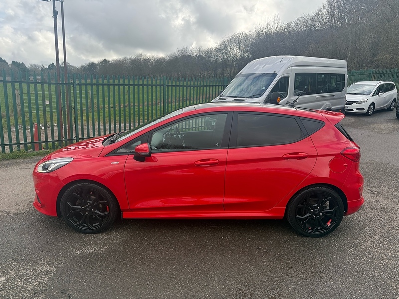 Ford 1.0T EcoBoost ST-Line X Hatchback 5dr Petrol Manual Euro 6 (s/s) (100 ps)