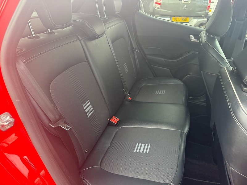 Ford 1.0T EcoBoost ST-Line X Hatchback 5dr Petrol Manual Euro 6 (s/s) (100 ps)