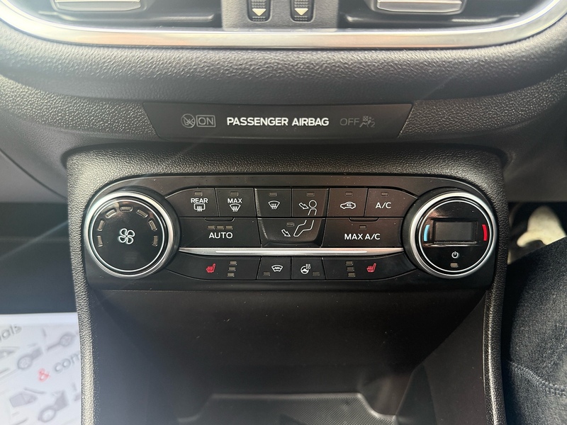 Ford 1.0T EcoBoost ST-Line X Hatchback 5dr Petrol Manual Euro 6 (s/s) (100 ps)