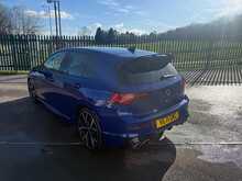 Volkswagen Golf TSI R 