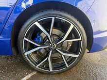 Volkswagen Golf TSI R 