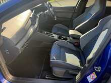 Volkswagen Golf TSI R 