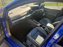 Volkswagen Golf TSI R 