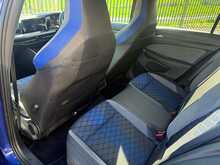 Volkswagen Golf TSI R 