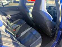 Volkswagen Golf TSI R 