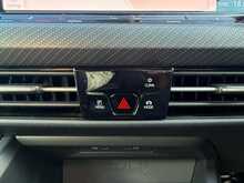 Volkswagen Golf TSI R 