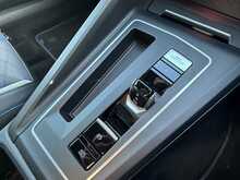 Volkswagen Golf TSI R 