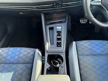 Volkswagen Golf TSI R 