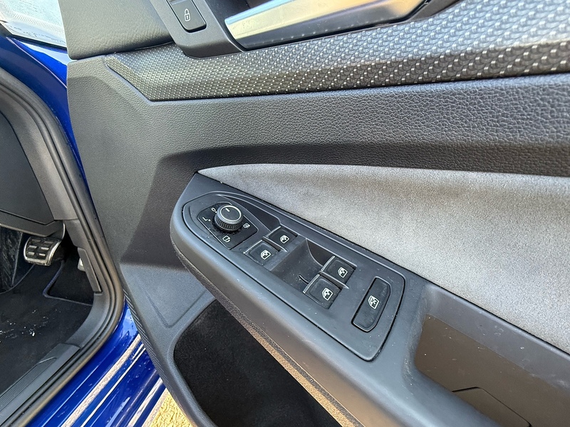 Volkswagen TSI R Hatchback 2.0 Automatic Petrol