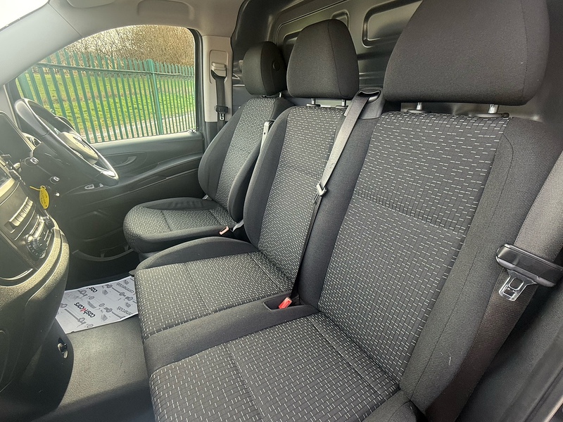 Mercedes-Benz 114 CDI Premium Panel Van 2.0 Automatic Diesel