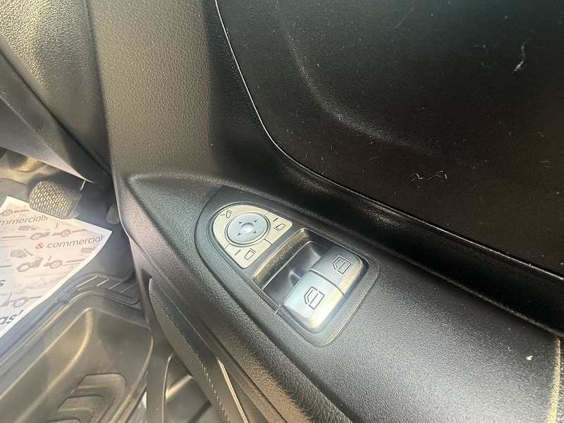 Mercedes-Benz 114 CDI Premium Panel Van 2.0 Automatic Diesel