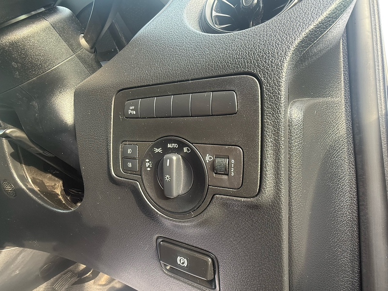 Mercedes-Benz 114 CDI Premium Panel Van 2.0 Automatic Diesel