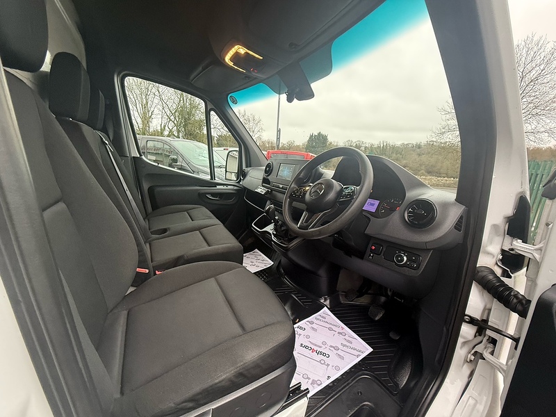 Mercedes-Benz 314 CDI Progressive 2.1 2dr Temperature Controlled Manual Diesel