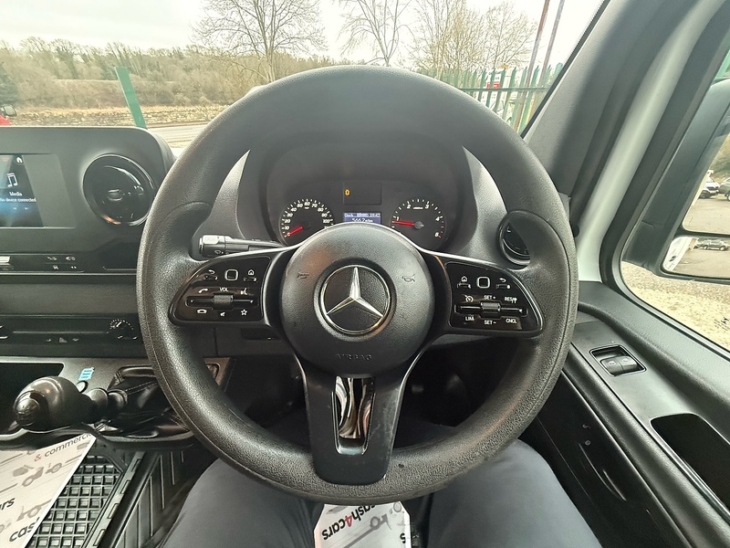 Mercedes-Benz 314 CDI Progressive 2.1 2dr Temperature Controlled Manual Diesel