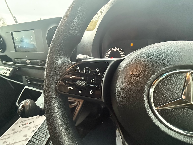 Mercedes-Benz 314 CDI Progressive 2.1 2dr Temperature Controlled Manual Diesel