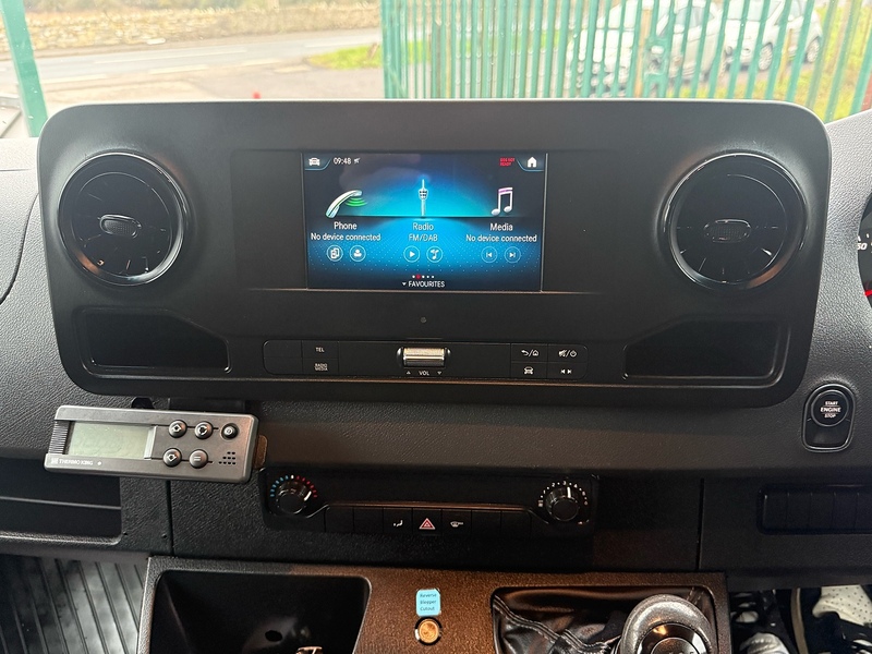 Mercedes-Benz 314 CDI Progressive 2.1 2dr Temperature Controlled Manual Diesel