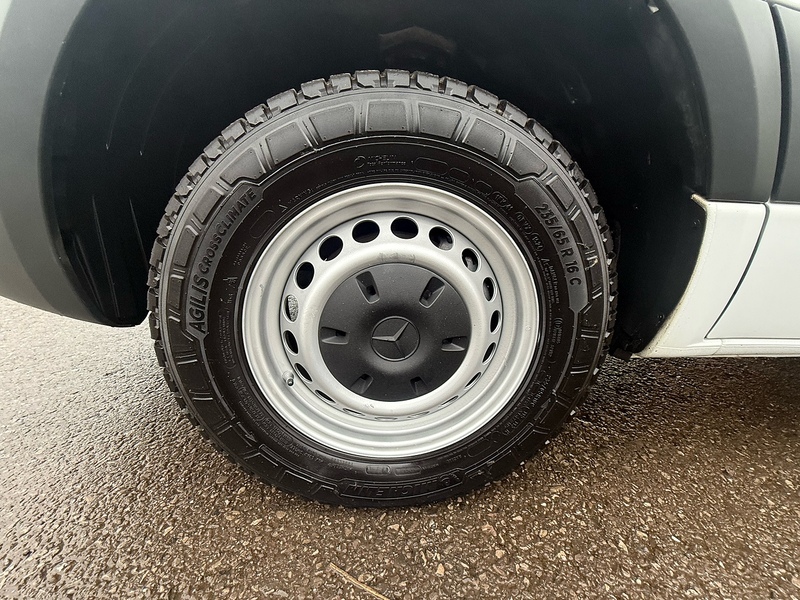 Mercedes-Benz 314 CDI Progressive 2.1 2dr Temperature Controlled Manual Diesel