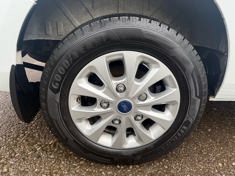 Ford 2.0 280 EcoBlue Limited Panel Van 5dr Diesel Manual L1 H1 Euro 6 (s/s) (130 ps)