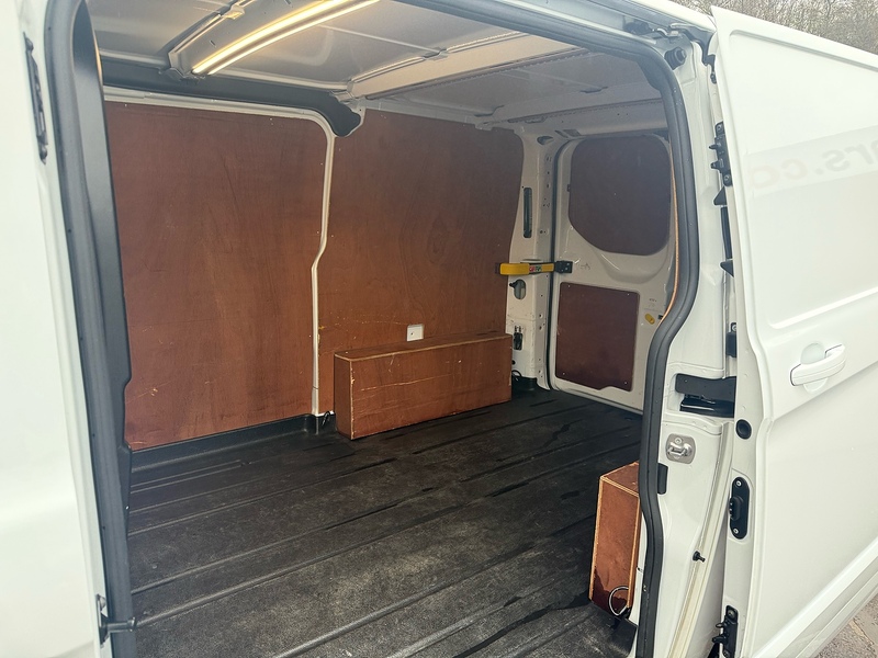 Ford 2.0 280 EcoBlue Limited Panel Van 5dr Diesel Manual L1 H1 Euro 6 (s/s) (130 ps)