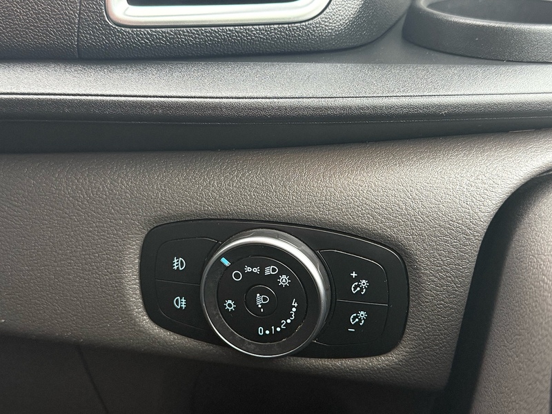 Ford 2.0 280 EcoBlue Limited Panel Van 5dr Diesel Manual L1 H1 Euro 6 (s/s) (130 ps)