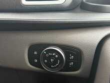 Ford Transit Custom 280 EcoBlue Limited 