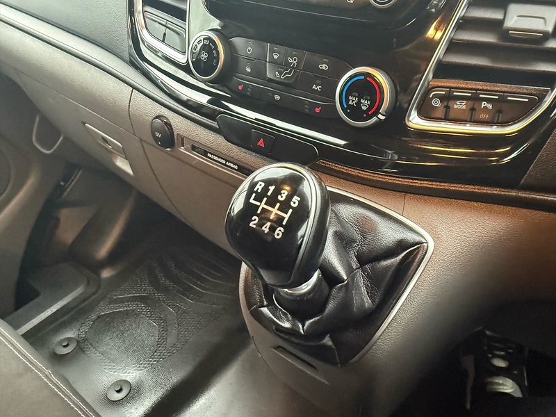 Ford 2.0 280 EcoBlue Limited Panel Van 5dr Diesel Manual L1 H1 Euro 6 (s/s) (130 ps)