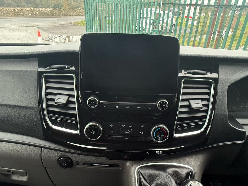 Ford 2.0 280 EcoBlue Limited Panel Van 5dr Diesel Manual L1 H1 Euro 6 (s/s) (130 ps)