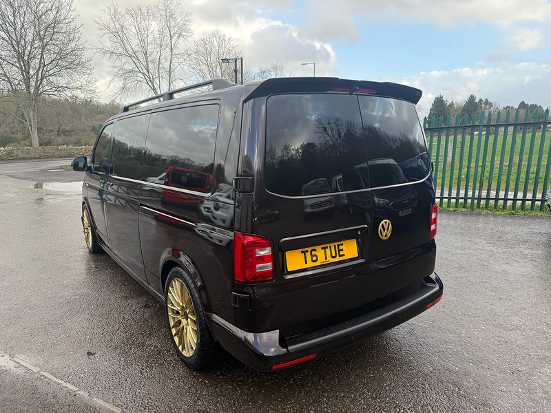 Volkswagen 2.0 BiTDI T32 BlueMotion Tech Highline Panel Van 5dr Diesel Manual 4Motion SWB Euro 6 (s/s) (204 ps)