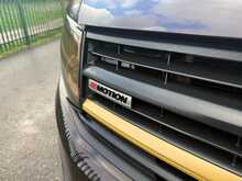 Volkswagen Transporter BiTDI T32 BlueMotion Tech Highline 