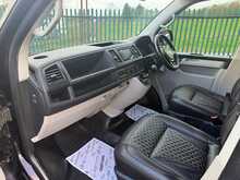 Volkswagen Transporter BiTDI T32 BlueMotion Tech Highline 