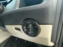 Volkswagen Transporter BiTDI T32 BlueMotion Tech Highline 