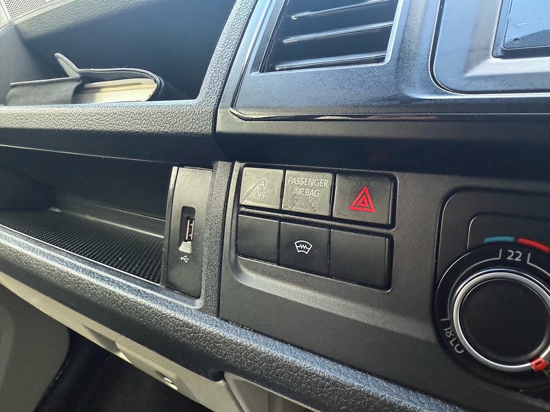 Volkswagen 2.0 BiTDI T32 BlueMotion Tech Highline Panel Van 5dr Diesel Manual 4Motion SWB Euro 6 (s/s) (204 ps)