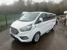Ford Tourneo Custom 310 EcoBlue Titanium 