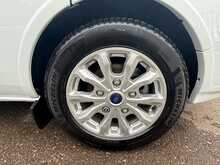 Ford Tourneo Custom 310 EcoBlue Titanium 