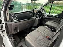 Ford Tourneo Custom 310 EcoBlue Titanium 